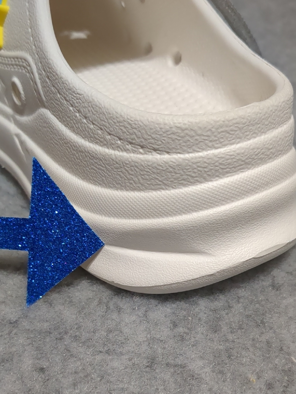 Miniso discontinued powerpuff girls slip on Eva White Women's shoes Size 7 - Picture 11 of 14